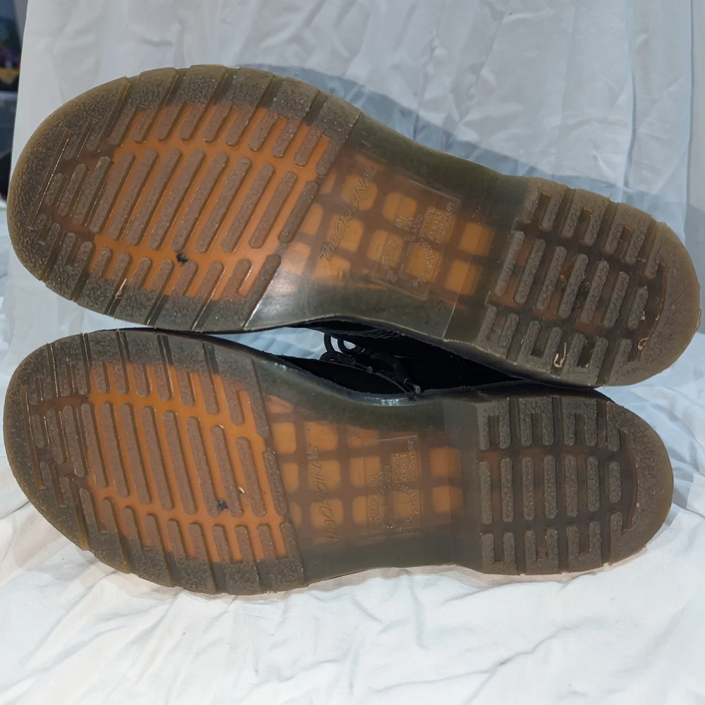 Dr. Martens 11821 Black Leather Lace-Up Boots - Picture 5 of 6